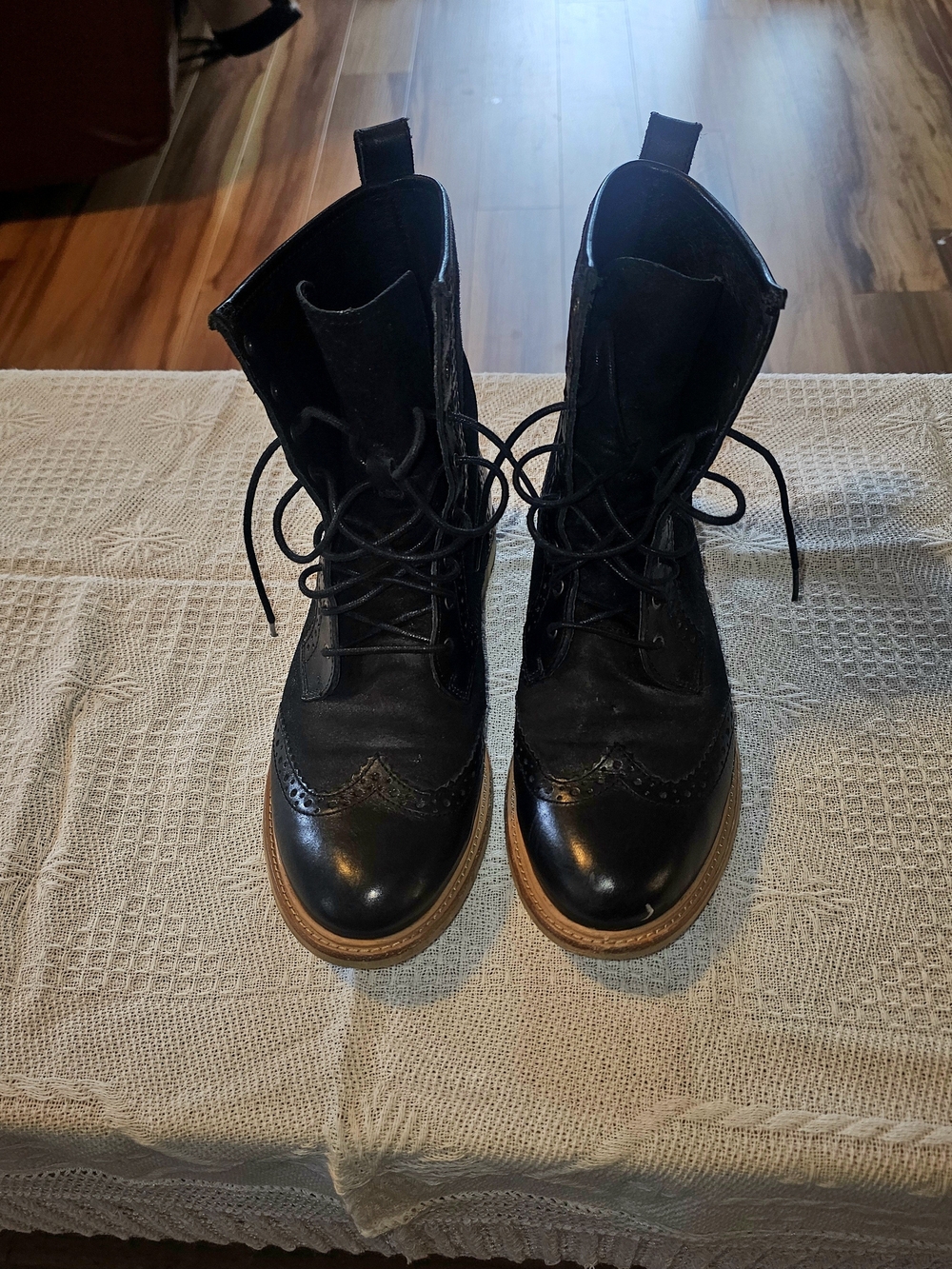 UGG Black Lace-Up Boots with Label Detail